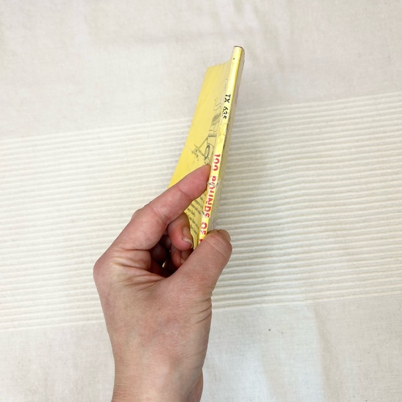 100 Pounds of Popcorn Paperback Book by Hazel Krantz - Picture 8 of 9